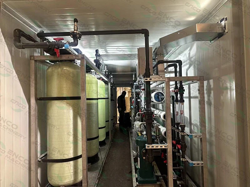 Extraction of lithium hydroxide from drilling brine Extraction of lithium hydroxide from drilling brine